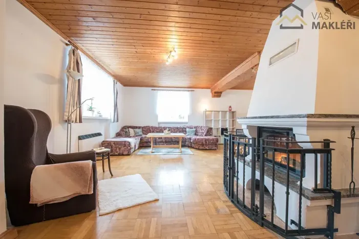 Prodej rodinného domu, Vlkanov, 280 m2