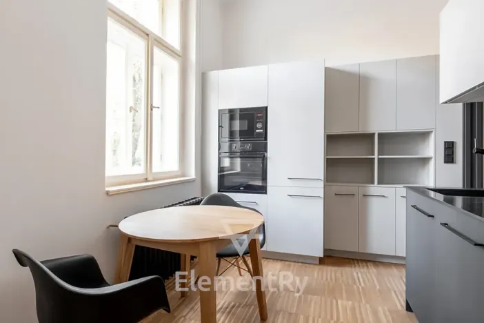 Pronájem bytu 1+1, Hradec Králové, Hradební, 40 m2