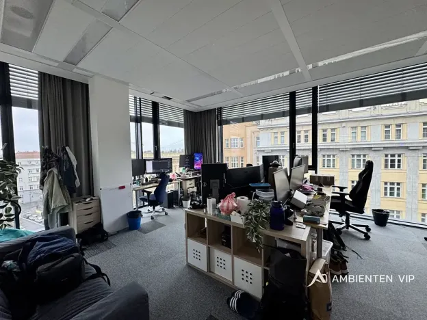 Pronájem kanceláře, Brno, Moravské náměstí, 403 m2