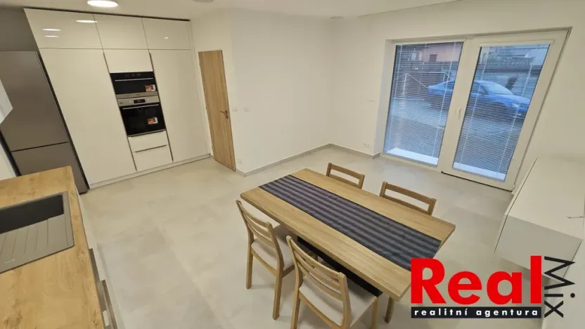 Pronájem bytu 3+kk, Nebovidy, 85 m2