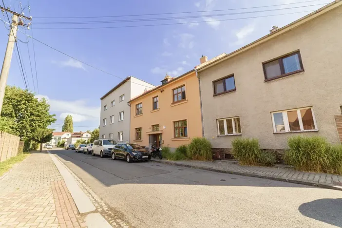 Prodej bytu 2+kk, Ostrava, Holubova, 56 m2