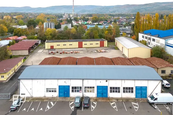 Pronájem obchodního prostoru, Teplice, Zemská, 5600 m2