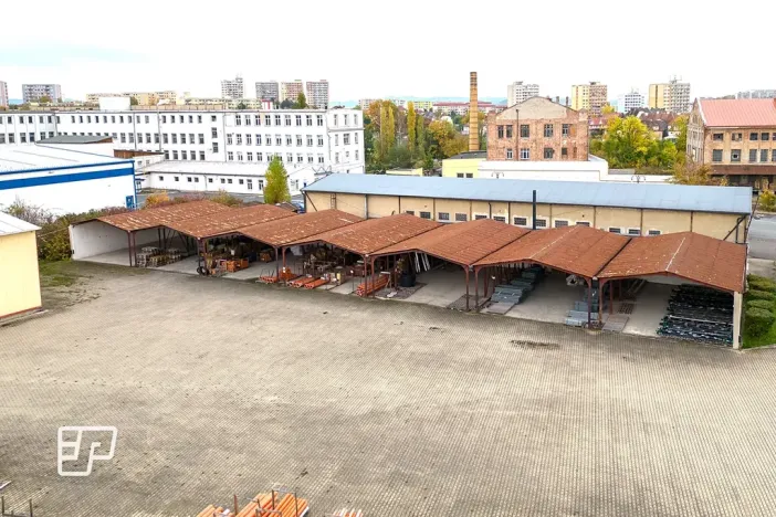 Pronájem obchodního prostoru, Teplice, Zemská, 5600 m2