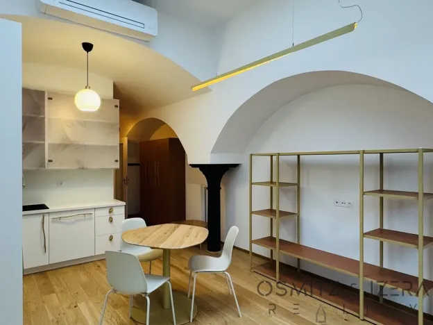 Pronájem bytu 2+kk, Praha - Nusle, Vrtbova, 49 m2