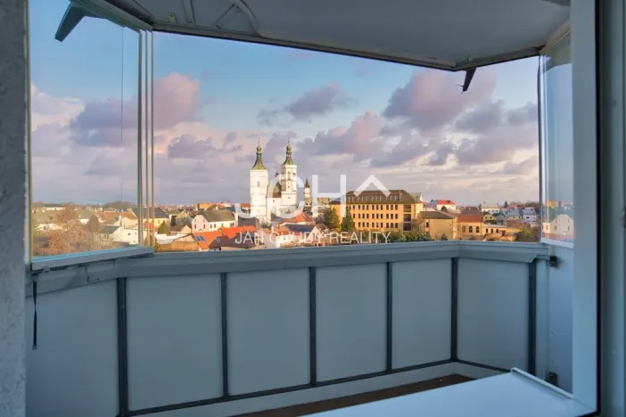 Prodej bytu 3+1, Uničov, Hrdinů, 64 m2