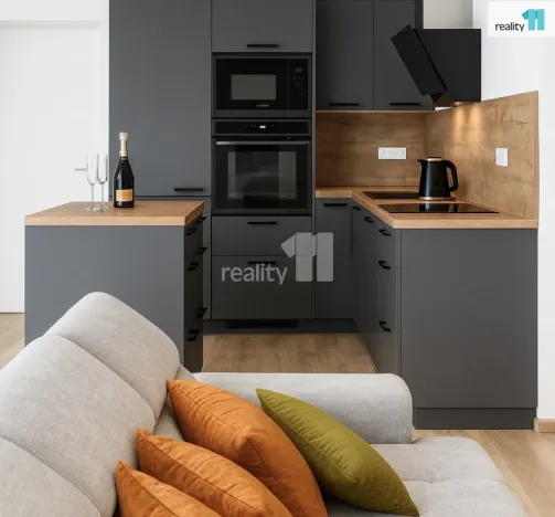 Pronájem bytu 3+kk, Praha - Vysočany, Ivana Hlinky, 95 m2