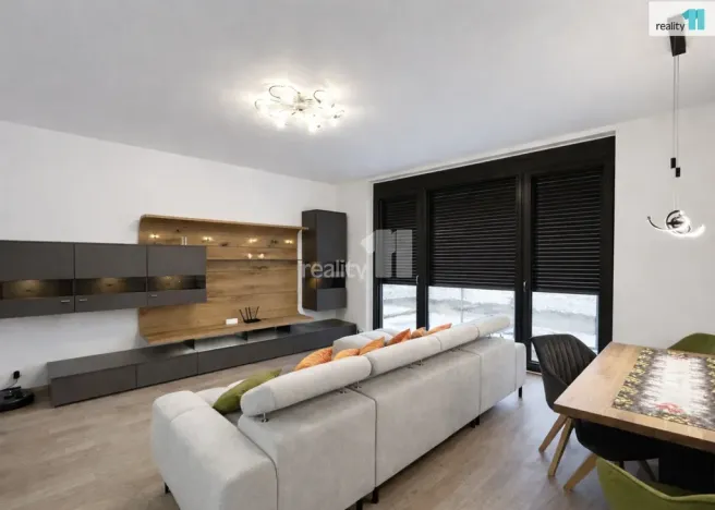 Pronájem bytu 3+kk, Praha - Vysočany, Ivana Hlinky, 95 m2