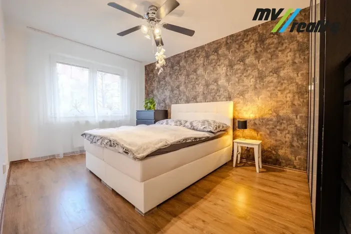 Prodej bytu 3+1, Milovice, Braniborská, 68 m2