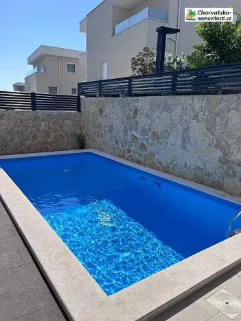 Prodej bytu 3+kk, Novalja, Chorvatsko, 76 m2