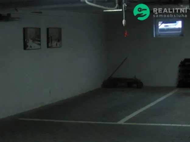 Pronájem garáže, Olomouc - Nová Ulice, Mošnerova, 20 m2