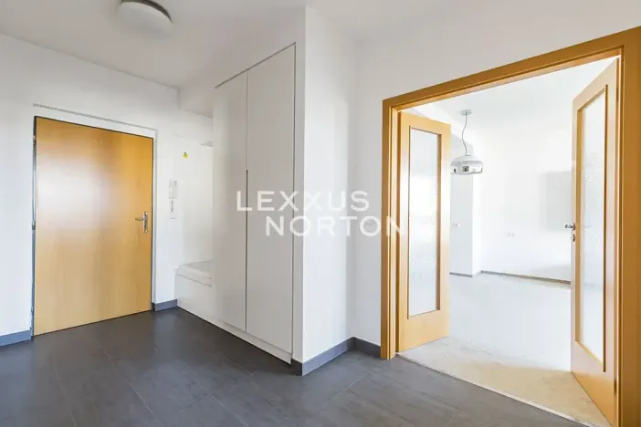 Prodej bytu 3+kk, Praha - Libeň, Krejčího, 73 m2