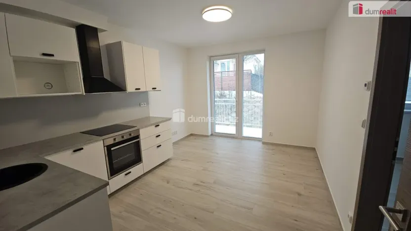 Pronájem bytu 2+kk, Kralupy nad Vltavou - Minice, Souběžná, 39 m2