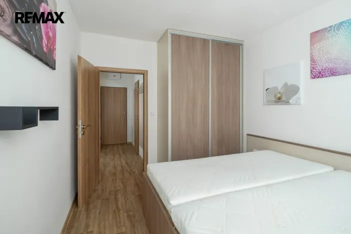 Prodej bytu 2+kk, Všemina, 45 m2