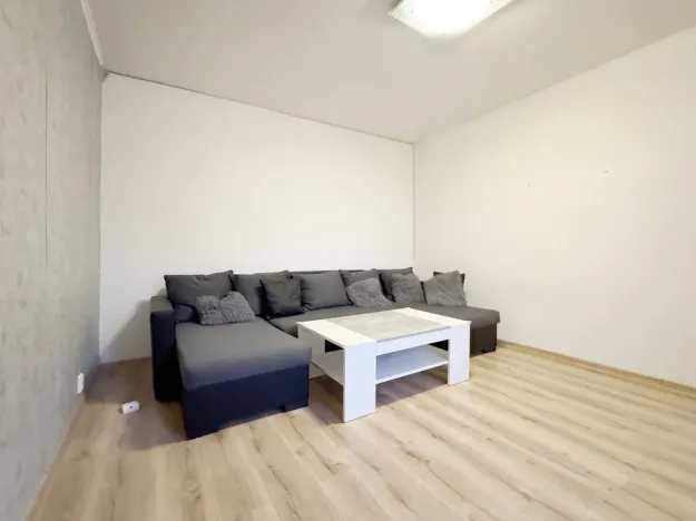 Pronájem bytu 1+1, Kladno - Kročehlavy, Vodárenská, 29 m2