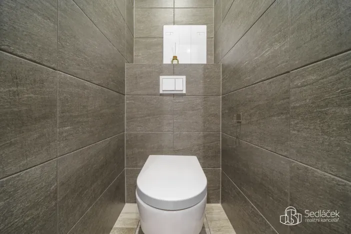 Prodej bytu 3+1, Sokolov, Spartakiádní, 69 m2