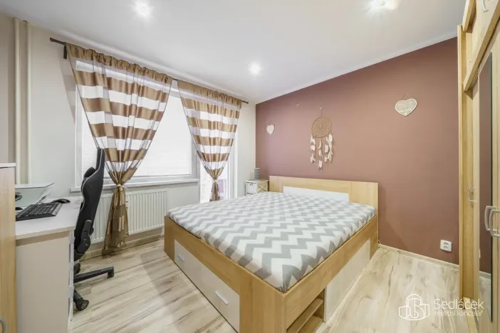 Prodej bytu 3+1, Sokolov, Spartakiádní, 69 m2