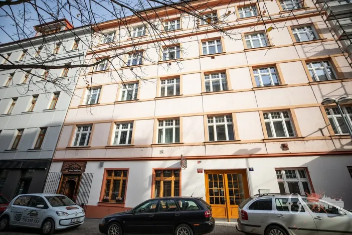 Prodej bytu 3+1, Praha - Libeň, Lihovarská, 78 m2