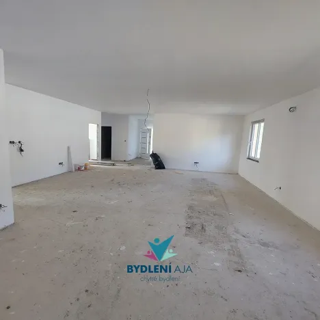 Prodej rodinného domu, Srbice, 180 m2