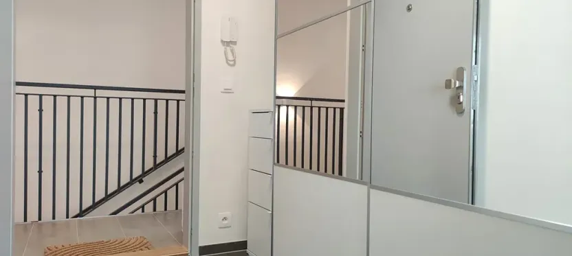 Pronájem bytu 1+kk, Praha - Libeň, Na Libušáku, 31 m2