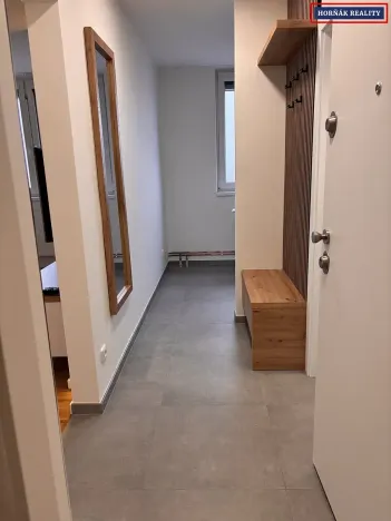 Pronájem bytu 1+1, Veselí nad Moravou, Hutník, 33 m2