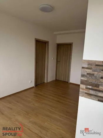 Pronájem bytu 3+1, Petrovice, 61 m2