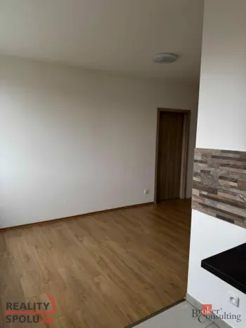 Pronájem bytu 3+1, Petrovice, 61 m2