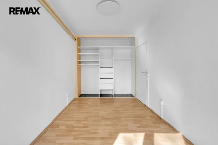 Prodej bytu 2+1, Hradec Králové - Slezské Předměstí, Severní, 56 m2