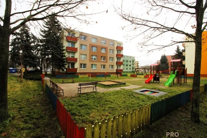 Prodej bytu 3+1, Znojmo, Dukelských bojovníků, 73 m2