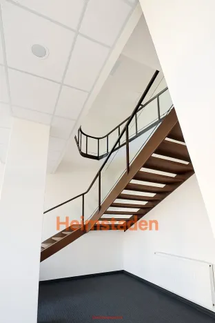 Pronájem kanceláře, Havířov - Město, nám. Republiky, 66 m2