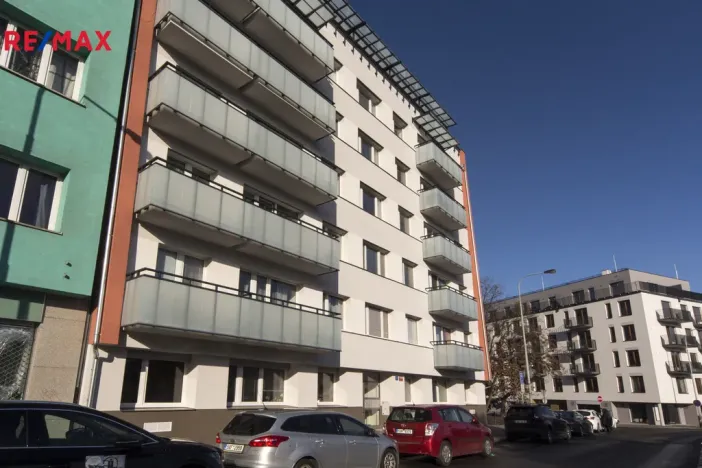 Prodej bytu 3+1, Praha - Nusle, K podjezdu, 63 m2