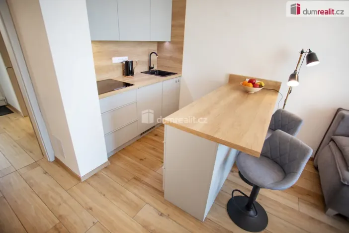 Prodej bytu 1+kk, Frymburk - Kovářov, 47 m2