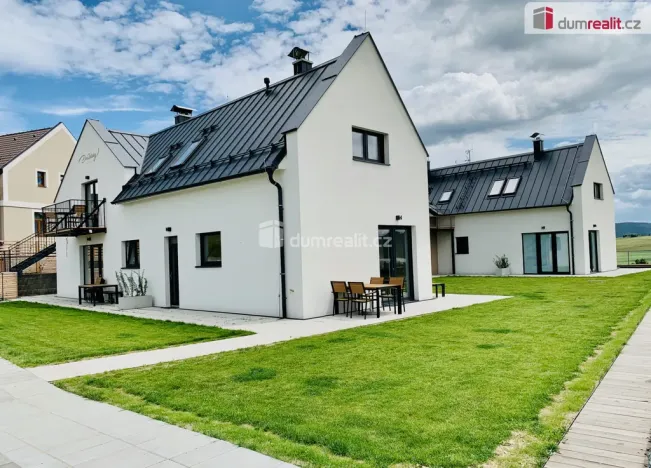 Prodej bytu 1+kk, Frymburk - Kovářov, 47 m2