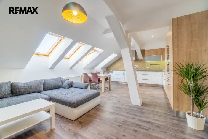 Prodej bytu 3+kk, Mladá Boleslav - Mladá Boleslav II, Čechova, 80 m2