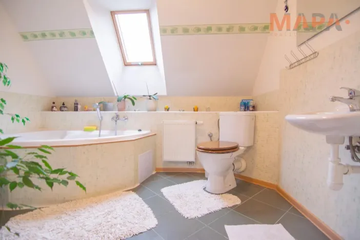 Prodej rodinného domu, Velemyšleves, 116 m2