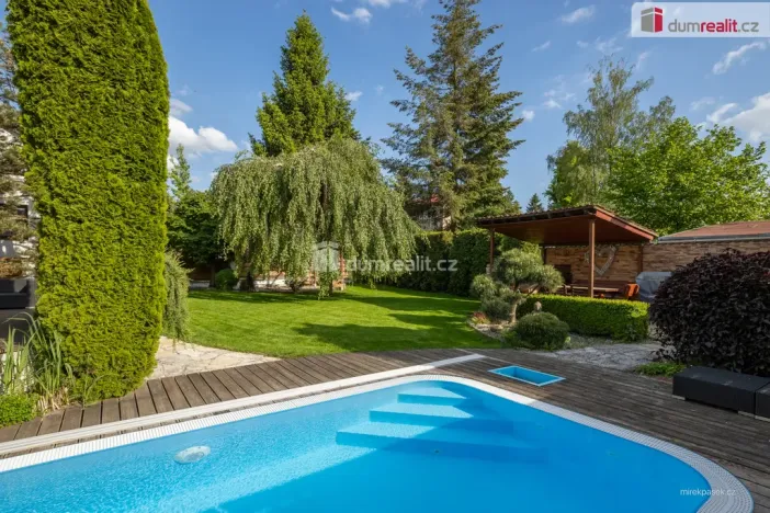Prodej rodinného domu, Říčany - Strašín, Jedlová, 300 m2