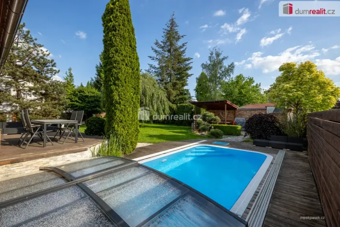Prodej rodinného domu, Říčany - Strašín, Jedlová, 300 m2