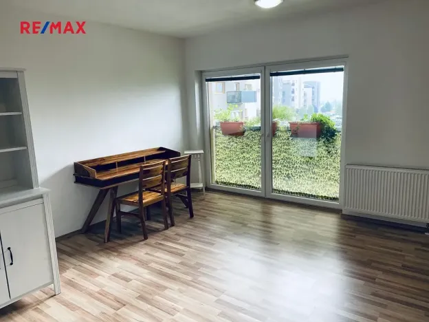 Pronájem bytu 2+kk, Plzeň, U Velkého rybníka, 52 m2