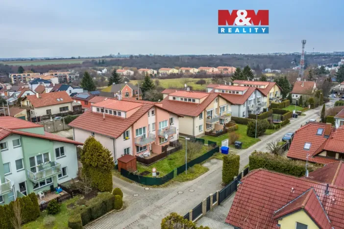 Prodej bytu 2+kk, Hostivice, Unhošťská, 45 m2