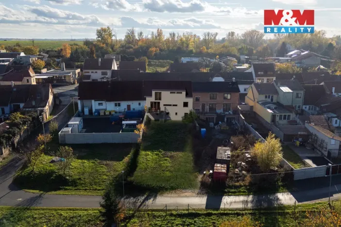 Prodej pozemku pro bydlení, Ledce, 638 m2