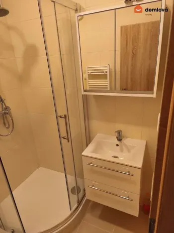 Pronájem bytu 1+kk, Praha - Kamýk, Mařatkova, 35 m2