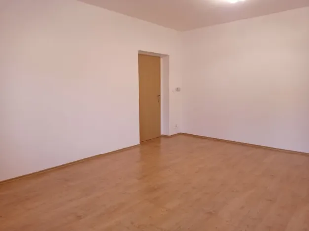 Pronájem bytu 1+1, Mikulov, Brněnská, 40 m2