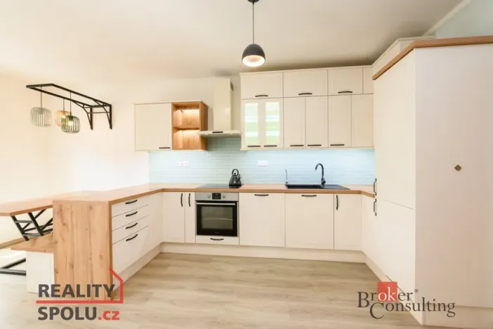 Pronájem bytu 3+kk, Starý Plzenec, Husova, 89 m2