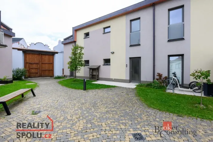 Pronájem bytu 3+kk, Starý Plzenec, Husova, 89 m2