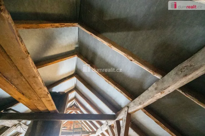 Prodej rodinného domu, Psárov, 486 m2