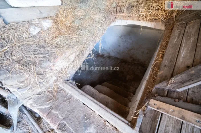 Prodej rodinného domu, Psárov, 486 m2