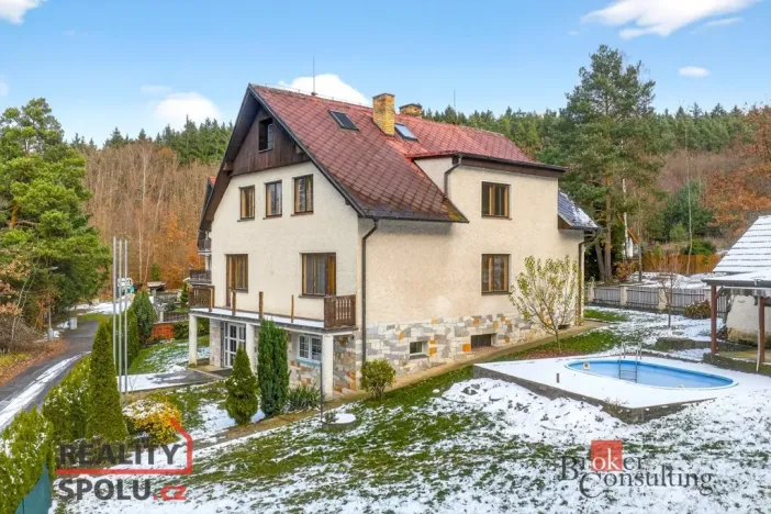 Prodej rodinného domu, Karlova Ves, 301 m2