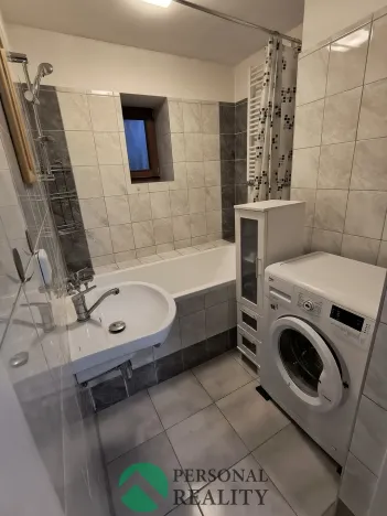 Pronájem chalupy, Petrovice I - Újezdec, 67 m2