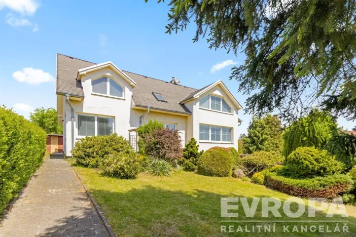 Prodej rodinného domu, Kamenice - Nová Hospoda, Na Vyhlídce, 380 m2