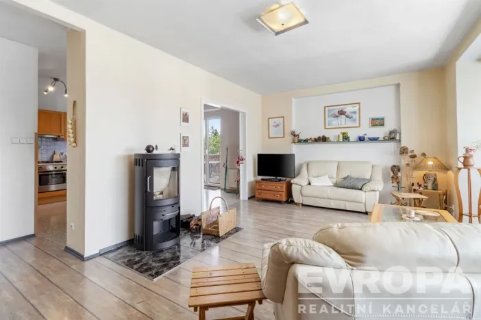 Prodej rodinného domu, Kamenice - Nová Hospoda, Na Vyhlídce, 380 m2