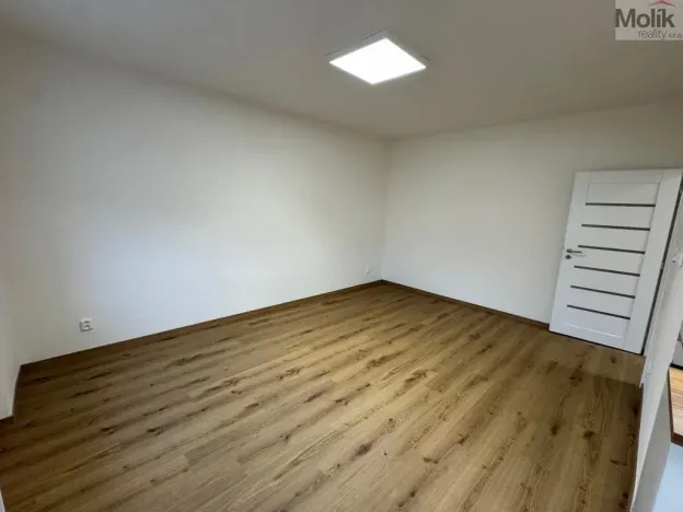 Pronájem bytu 2+1, Most, Čs. mládeže, 53 m2